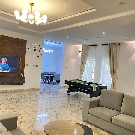 Appartamento Luxe Haven Lekki Esterno foto