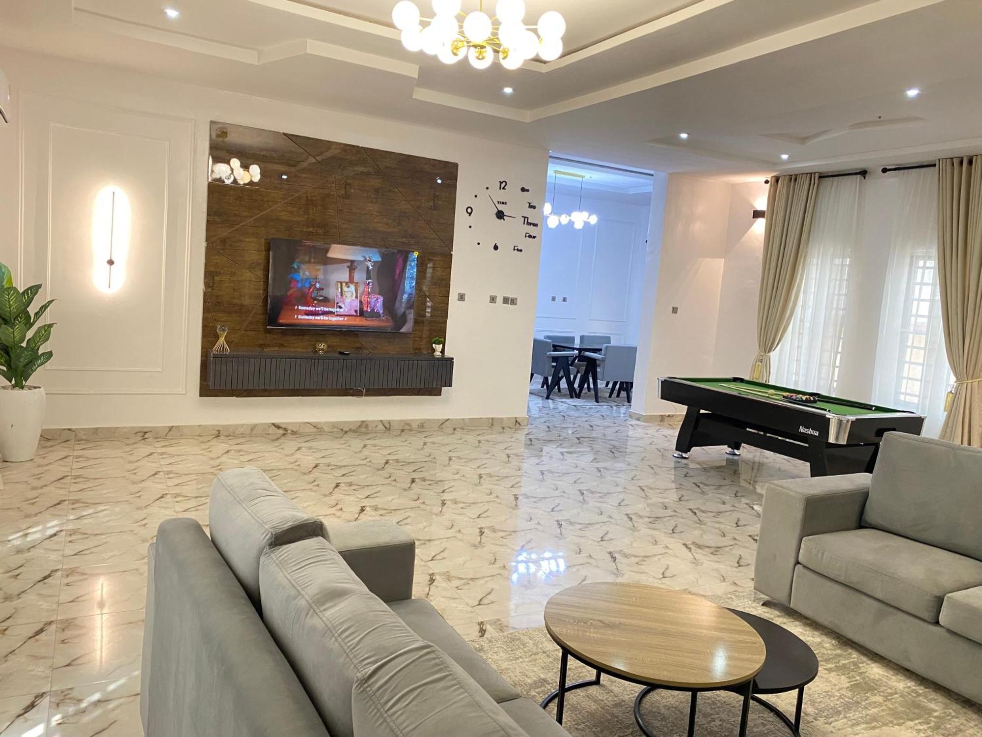 Appartamento Luxe Haven Lekki Esterno foto